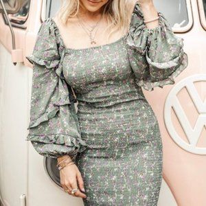 Petal and Pup Leia Long Sleeve Midi Bodycon Square Neck Olive Dress Size 2/XS